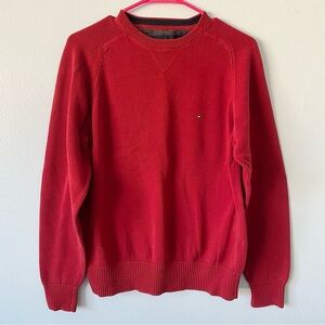 🌻BOGO 50% Off🌻 Tommy Hilfiger pullover